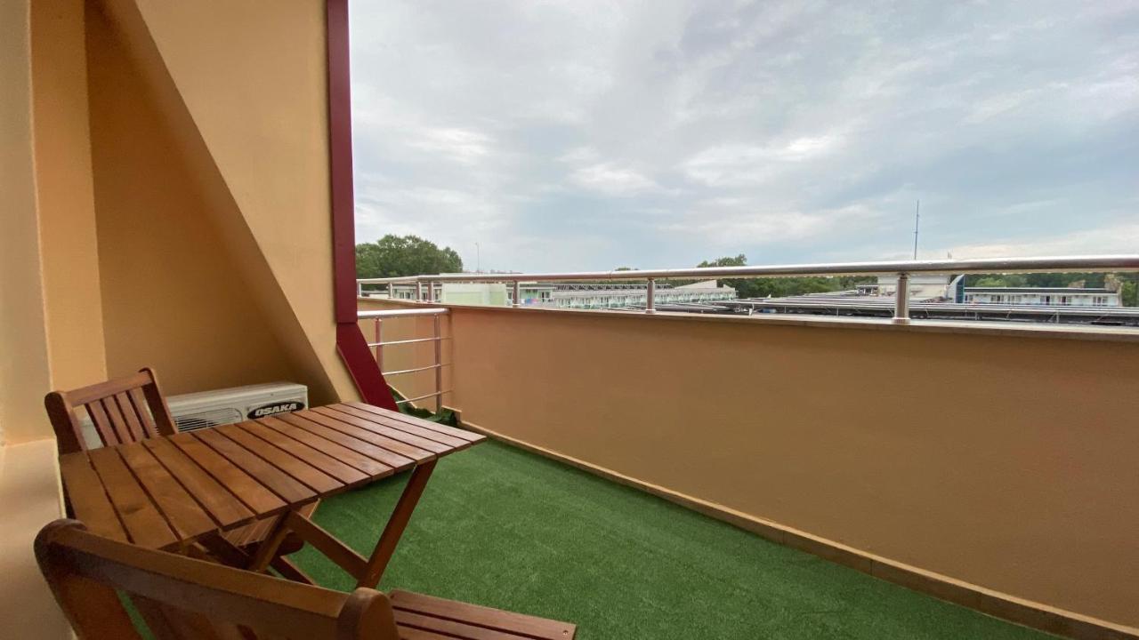 Esperanto 401 Large Studio Slantschew brjag Exterior foto